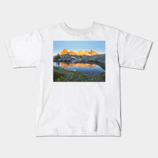 Minaret Lake in the morning Kids T-Shirt